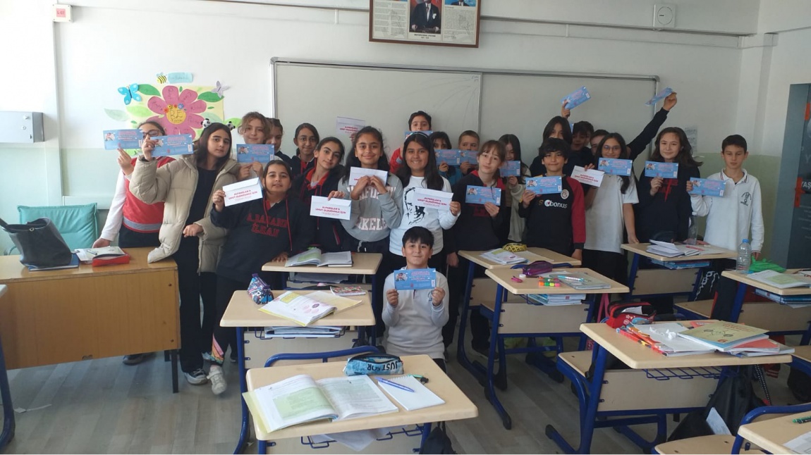 Ahmet Bahadır İlhan Ortaokulu SMA hastası Alparslan Bebek Yardım Kampanyası